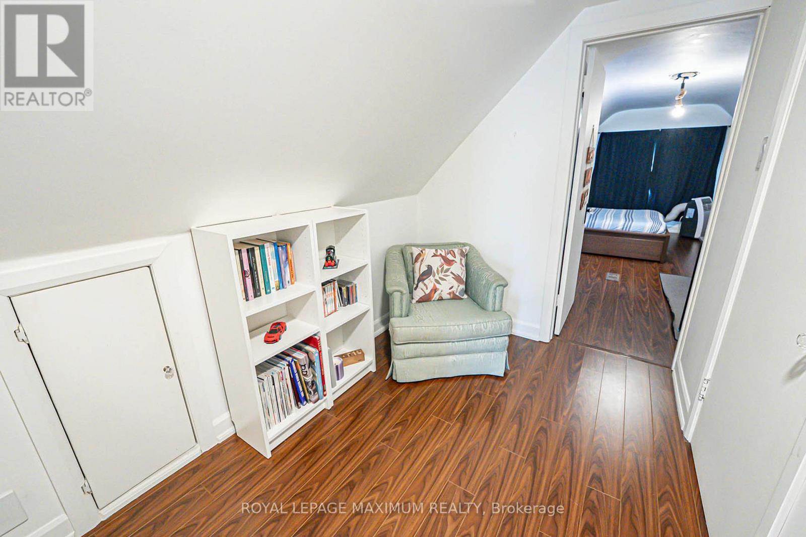 












2113 KEELE STREET

,
Toronto,




Ontario
M6M3Z3

