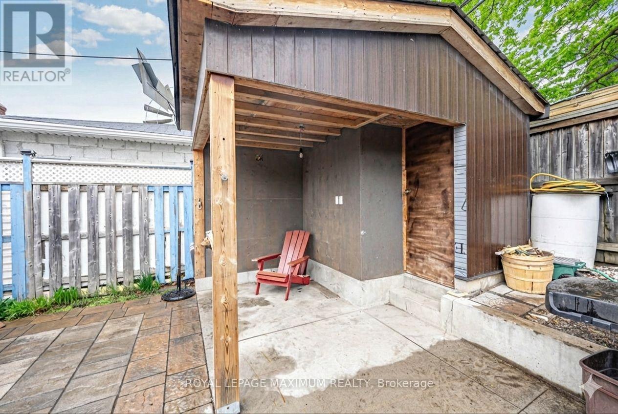 












2113 KEELE STREET

,
Toronto,




Ontario
M6M3Z3

