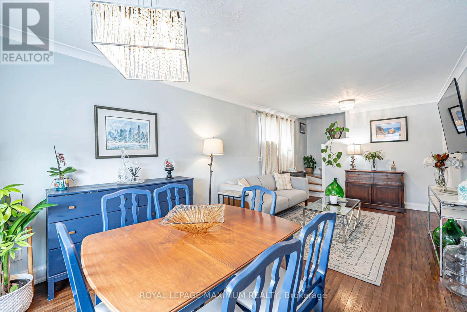 












2113 KEELE STREET

,
Toronto,




Ontario
M6M3Z3

