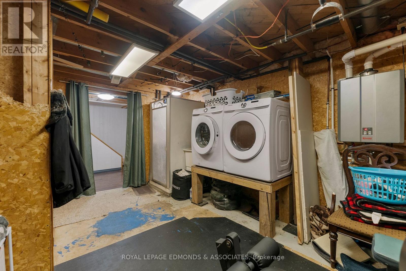 












43 LISA CRESCENT

,
Petawawa,




Ontario
K8H2Z8

