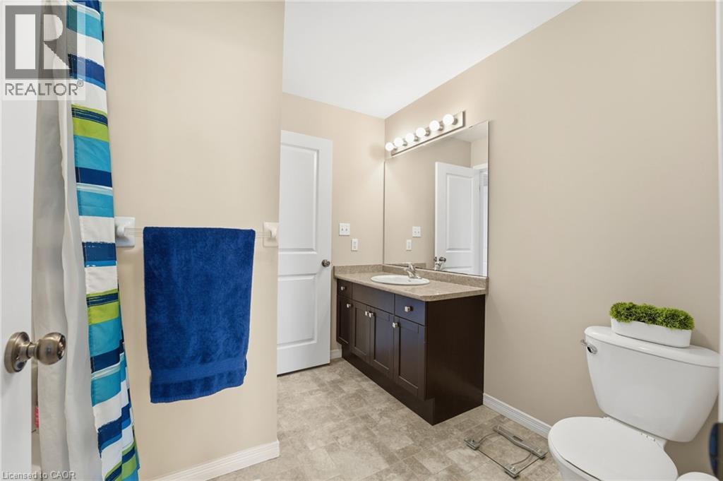 












955 ZELLER Crescent

,
Kitchener,




Ontario
N2A0C9

