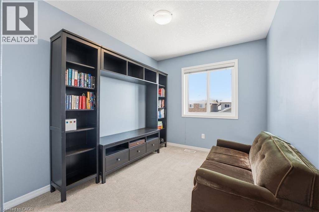 












955 ZELLER Crescent

,
Kitchener,




Ontario
N2A0C9

