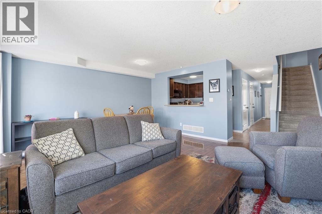 












955 ZELLER Crescent

,
Kitchener,




Ontario
N2A0C9

