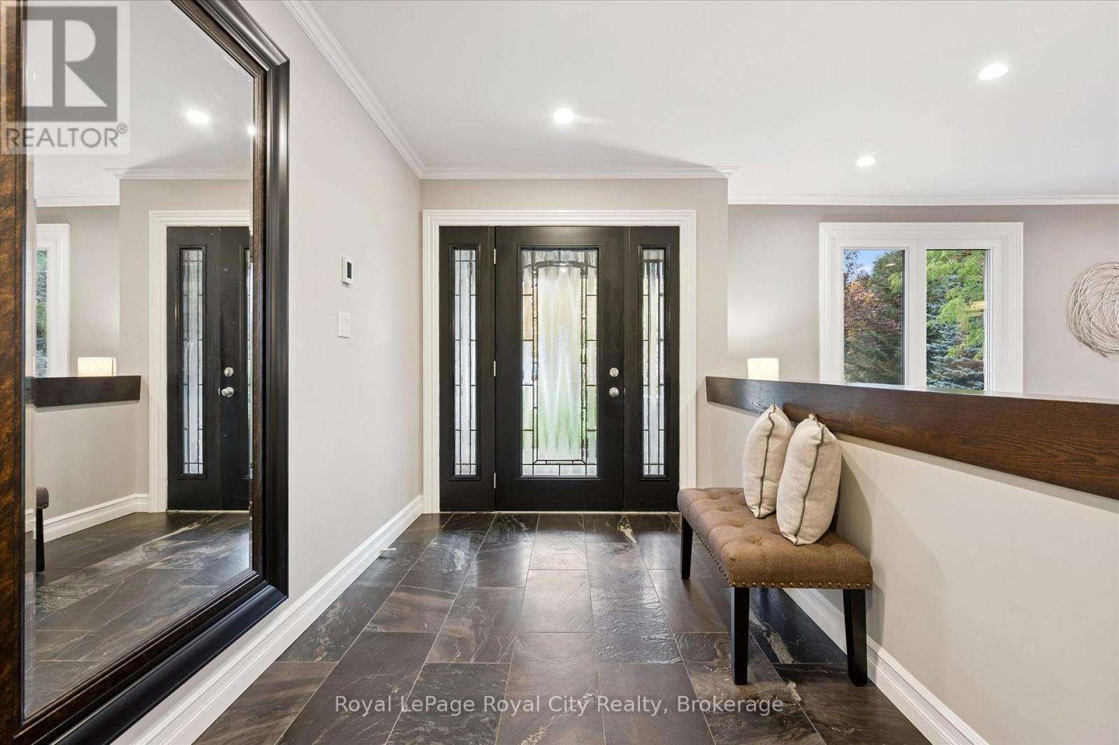 












45 SIDEROAD 18

,
Centre Wellington (Fergus),




Ontario
N1M2W3

