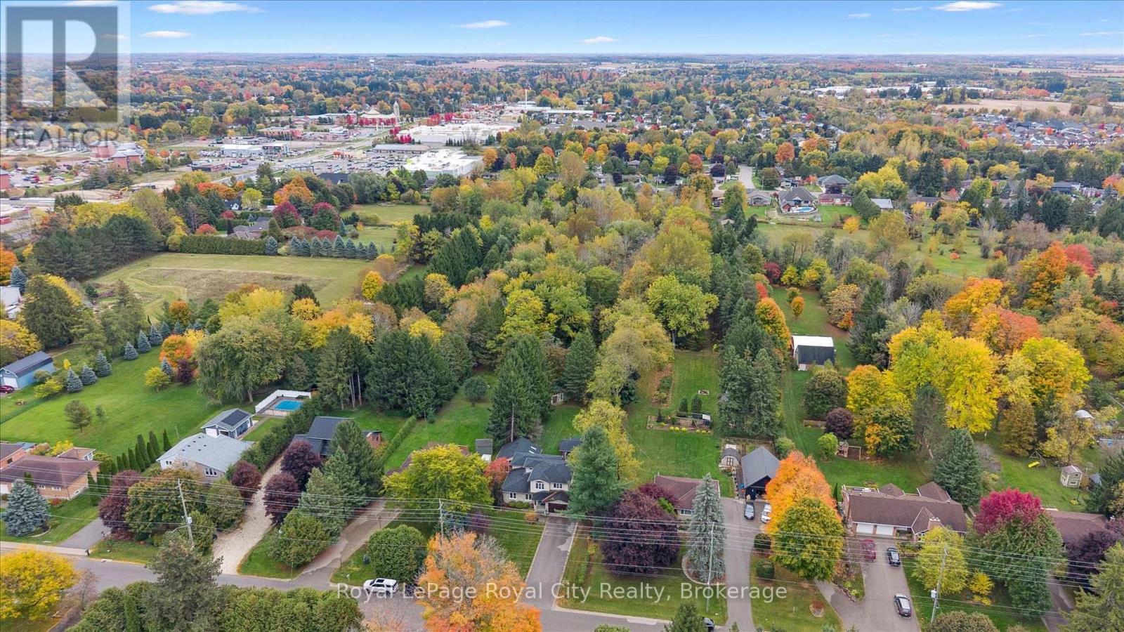 












45 SIDEROAD 18

,
Centre Wellington (Fergus),




Ontario
N1M2W3

