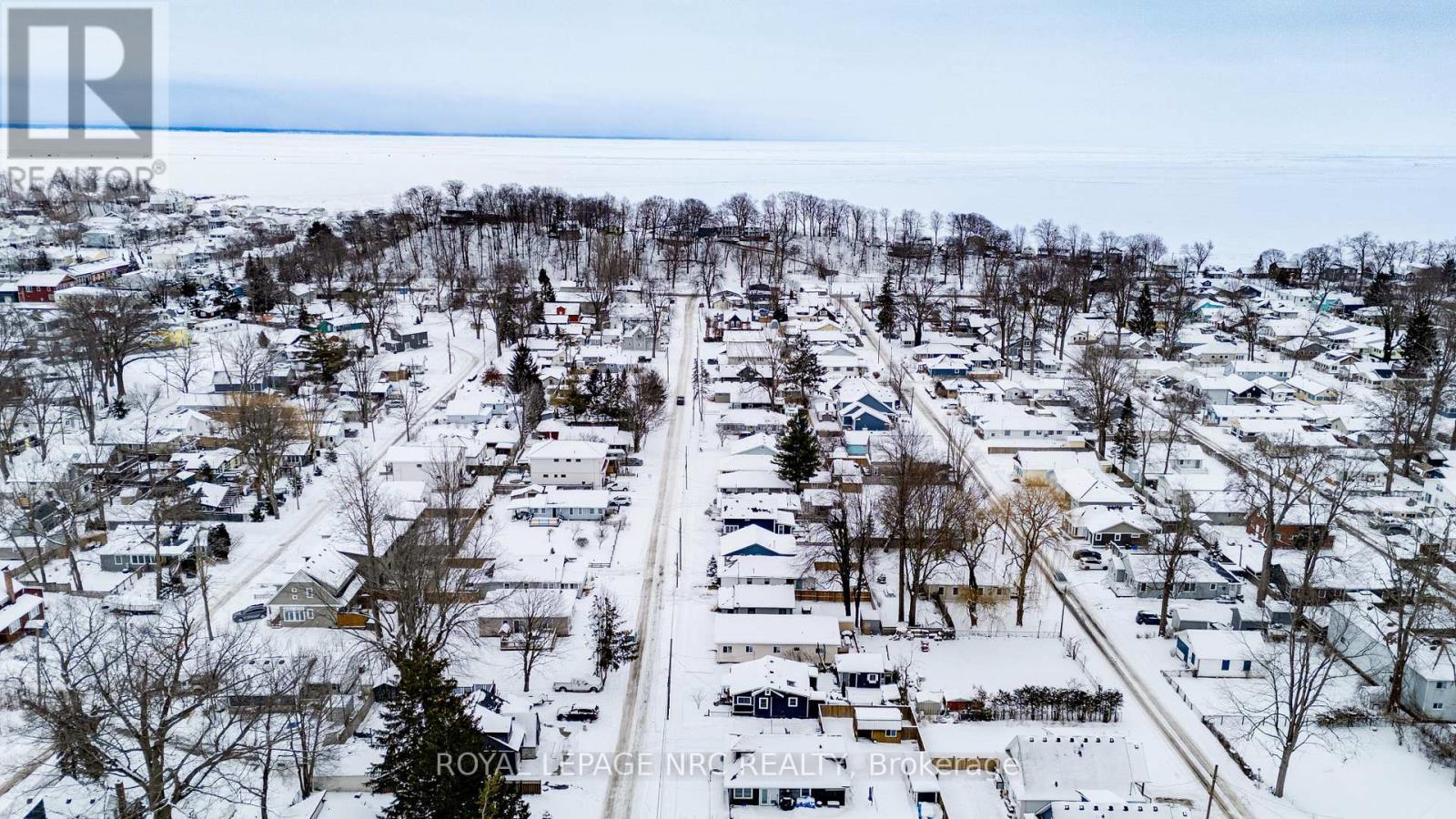 












323 OXFORD AVENUE

,
Fort Erie (Crystal Beach),




Ontario
L0S1B0

