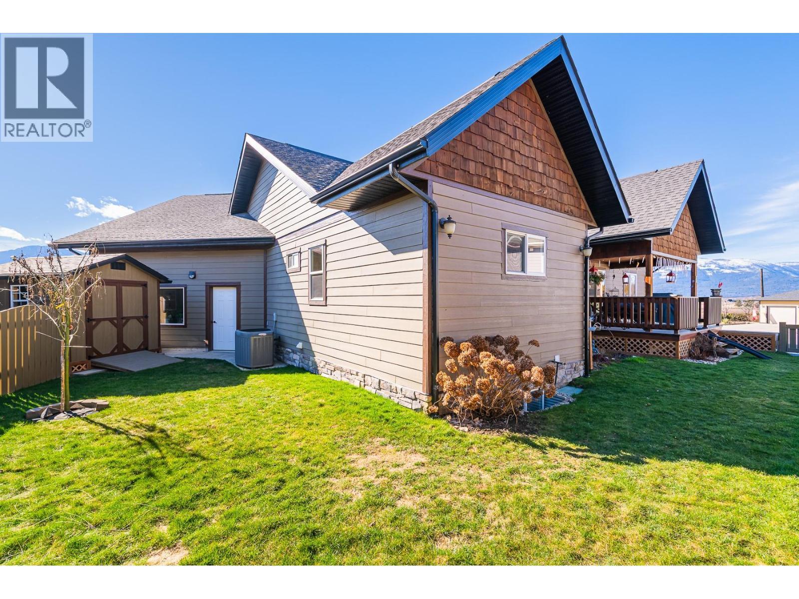 












1021 Kootenay Place

,
Creston,




British Columbia
V0B1G3

