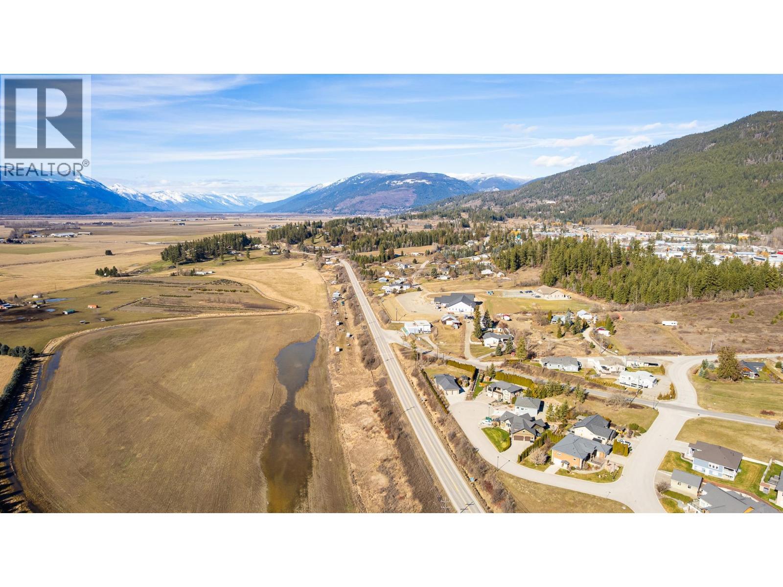 












1021 Kootenay Place

,
Creston,




British Columbia
V0B1G3

