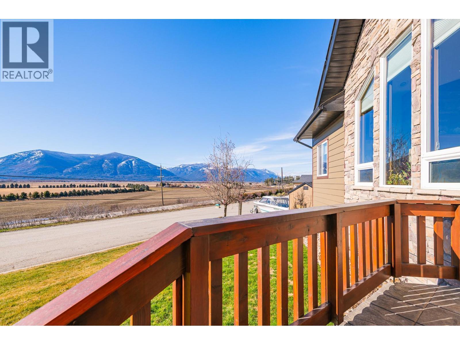 












1021 Kootenay Place

,
Creston,




British Columbia
V0B1G3

