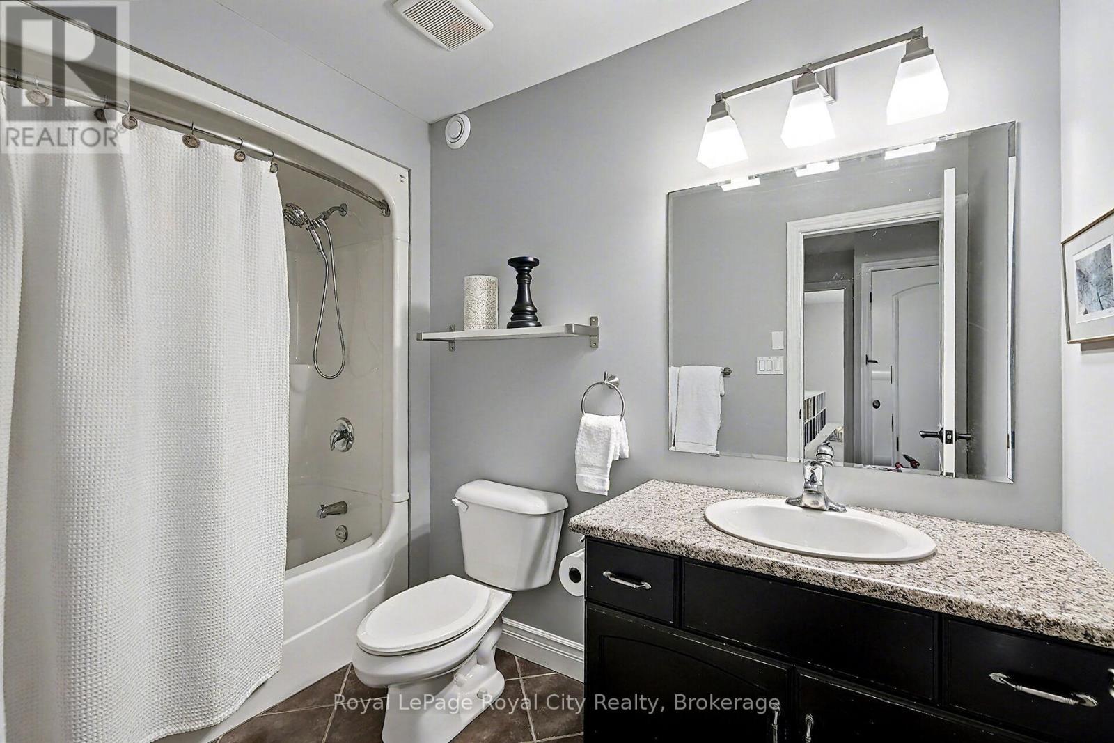 












8 ZADUK PLACE

,
Guelph (Kortright East),




Ontario
N1G0A7

