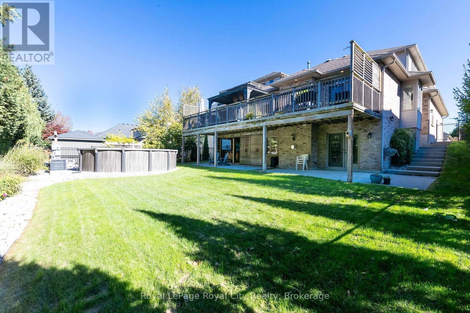 












8 ZADUK PLACE

,
Guelph (Kortright East),




Ontario
N1G0A7

