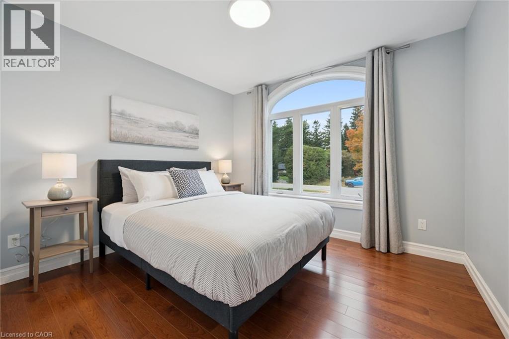 












45 SIDEROAD 18

,
Fergus,




Ontario
N1M2W3

