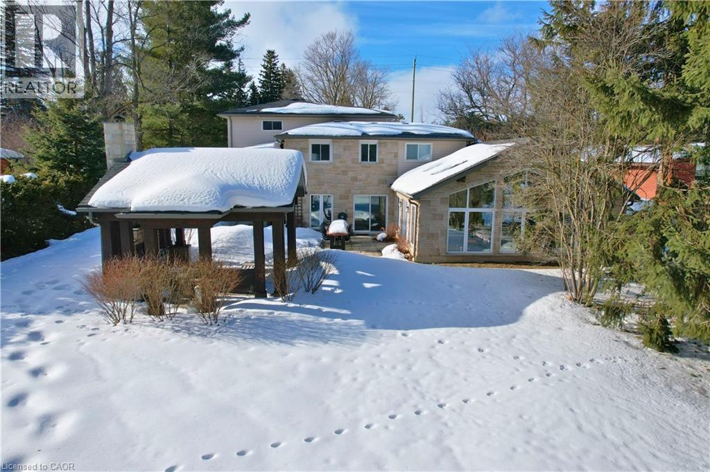 












45 SIDEROAD 18

,
Fergus,




Ontario
N1M2W3

