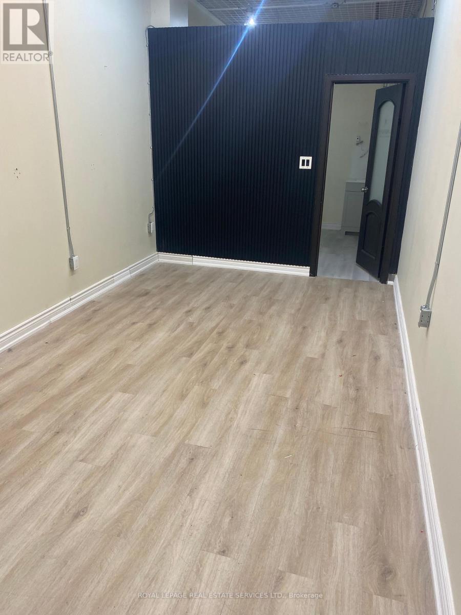 












181 - 7181 YONGE STREET

,
Markham,




Ontario
L3T0C7

