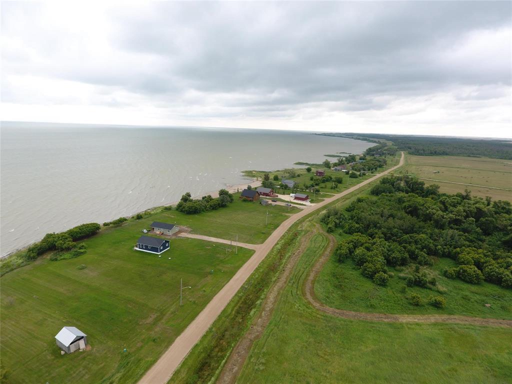 












11 Beckville Beach Drive

,
Alonsa,







Manitoba
R0H0A0

