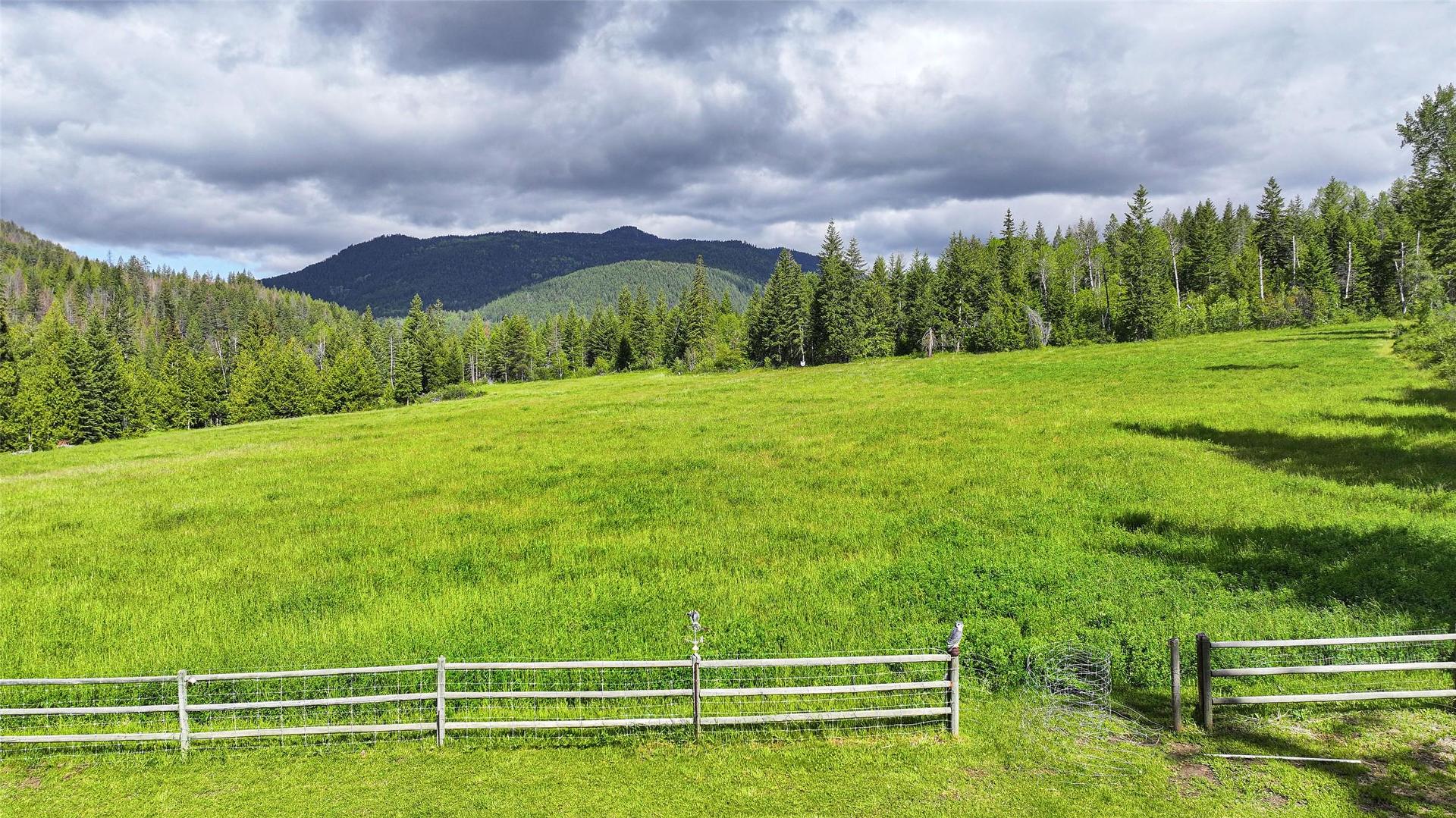 









1075


Six Mile Creek

Road,
Vernon,




BC
V1H 2H1

