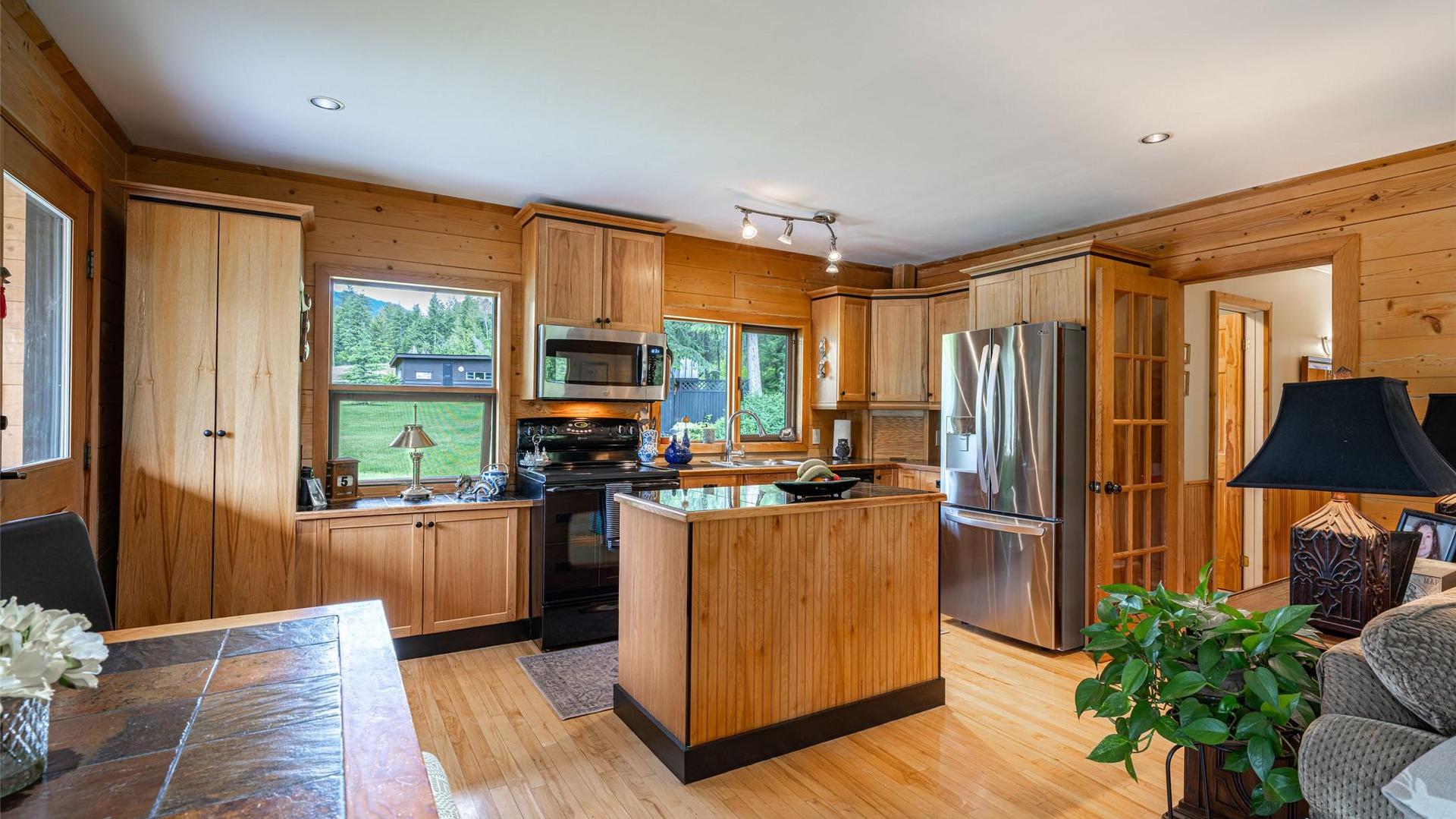 









1075


Six Mile Creek

Road,
Vernon,




BC
V1H 2H1

