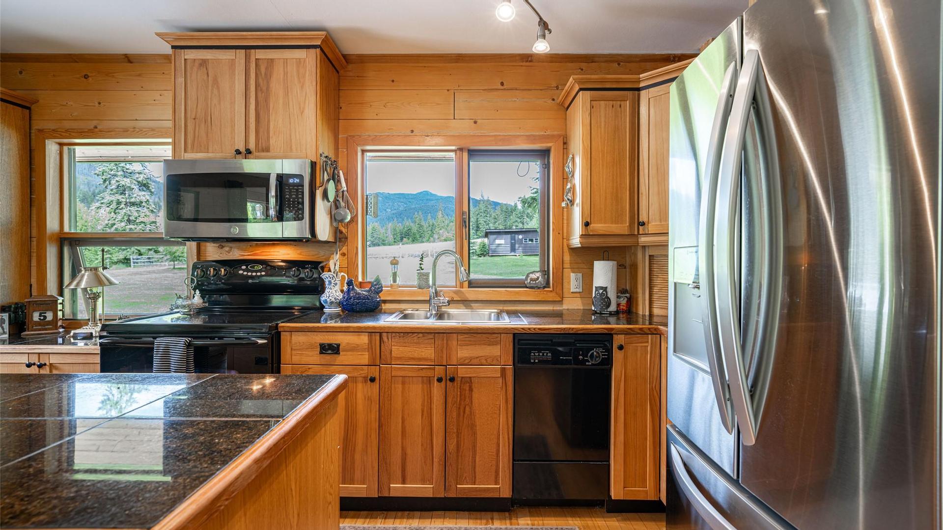 









1075


Six Mile Creek

Road,
Vernon,




BC
V1H 2H1

