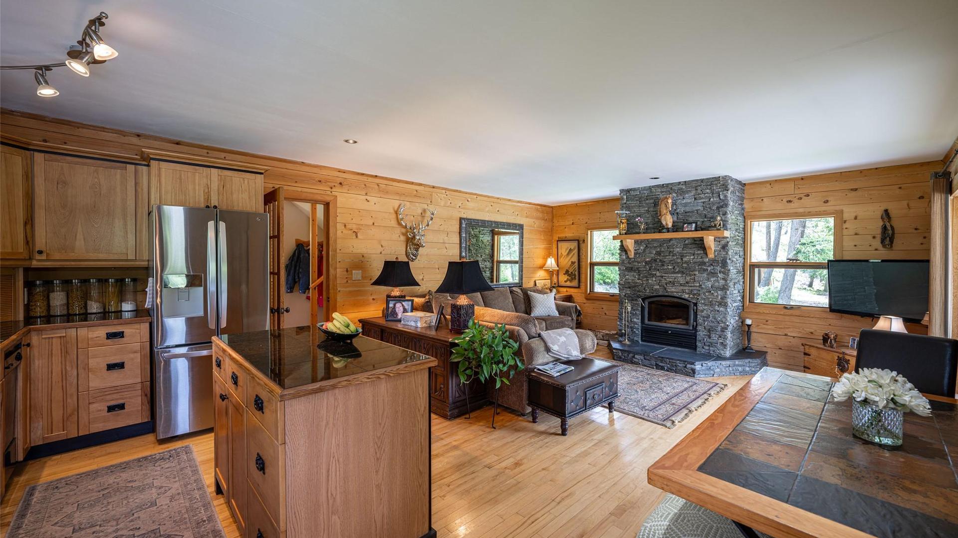 









1075


Six Mile Creek

Road,
Vernon,




BC
V1H 2H1

