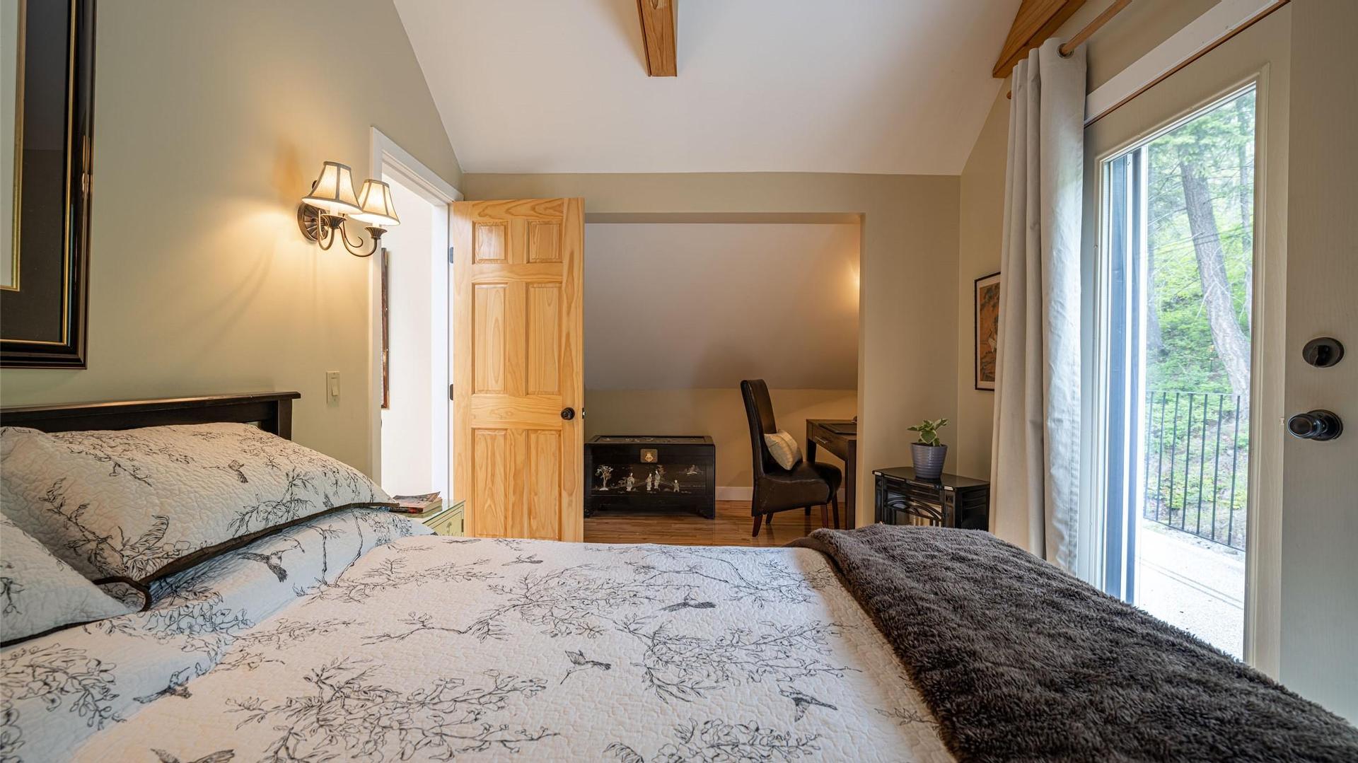 









1075


Six Mile Creek

Road,
Vernon,




BC
V1H 2H1

