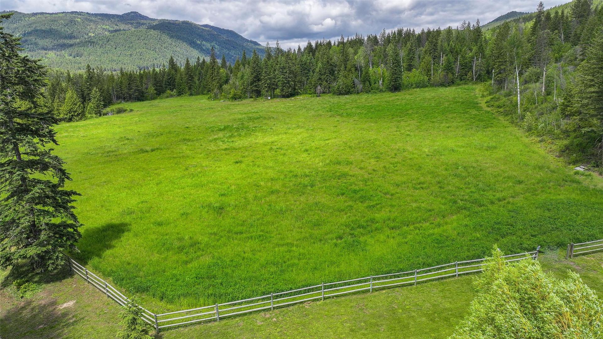









1075


Six Mile Creek

Road,
Vernon,




BC
V1H 2H1

