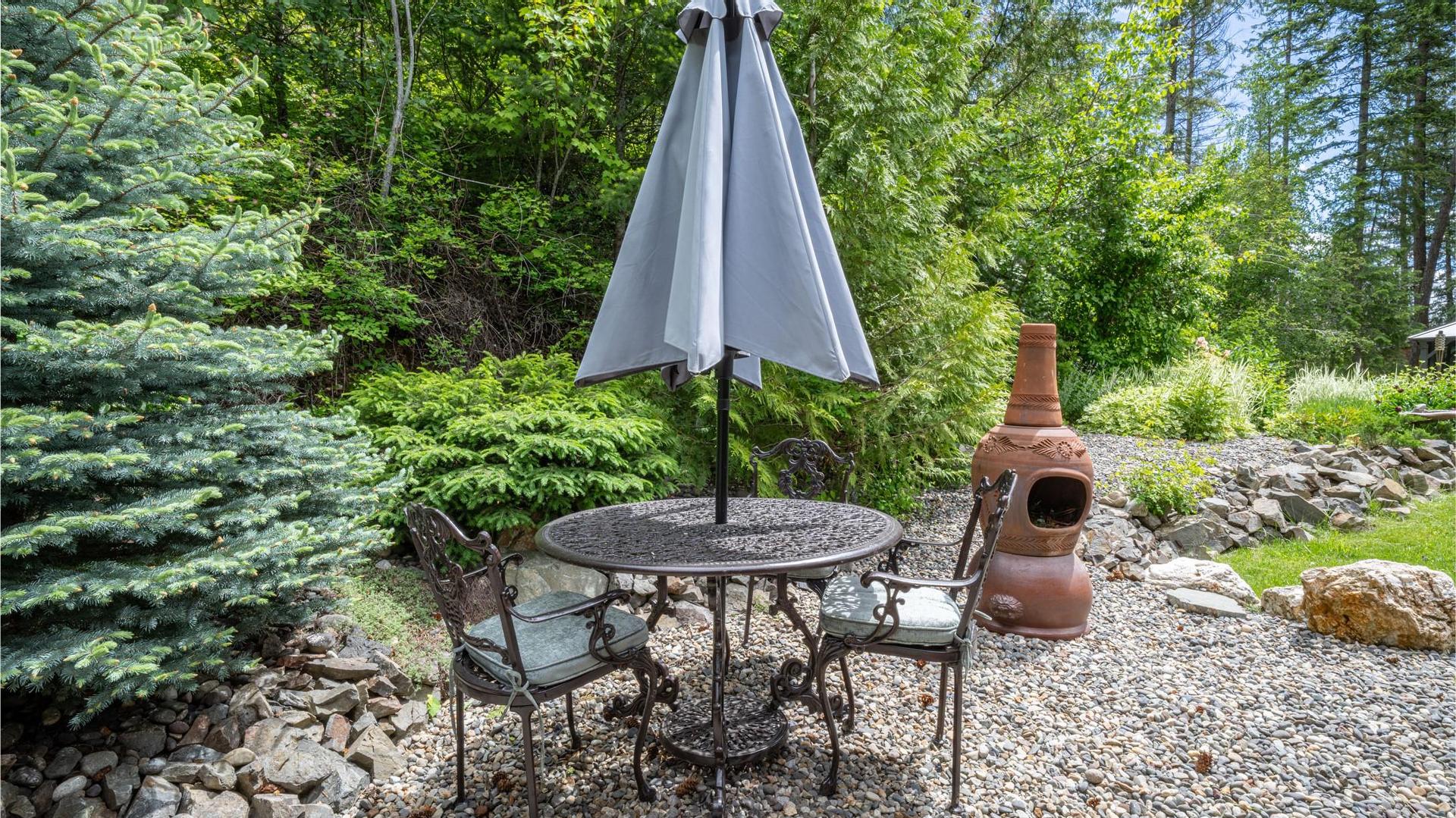 









1075


Six Mile Creek

Road,
Vernon,




BC
V1H 2H1

