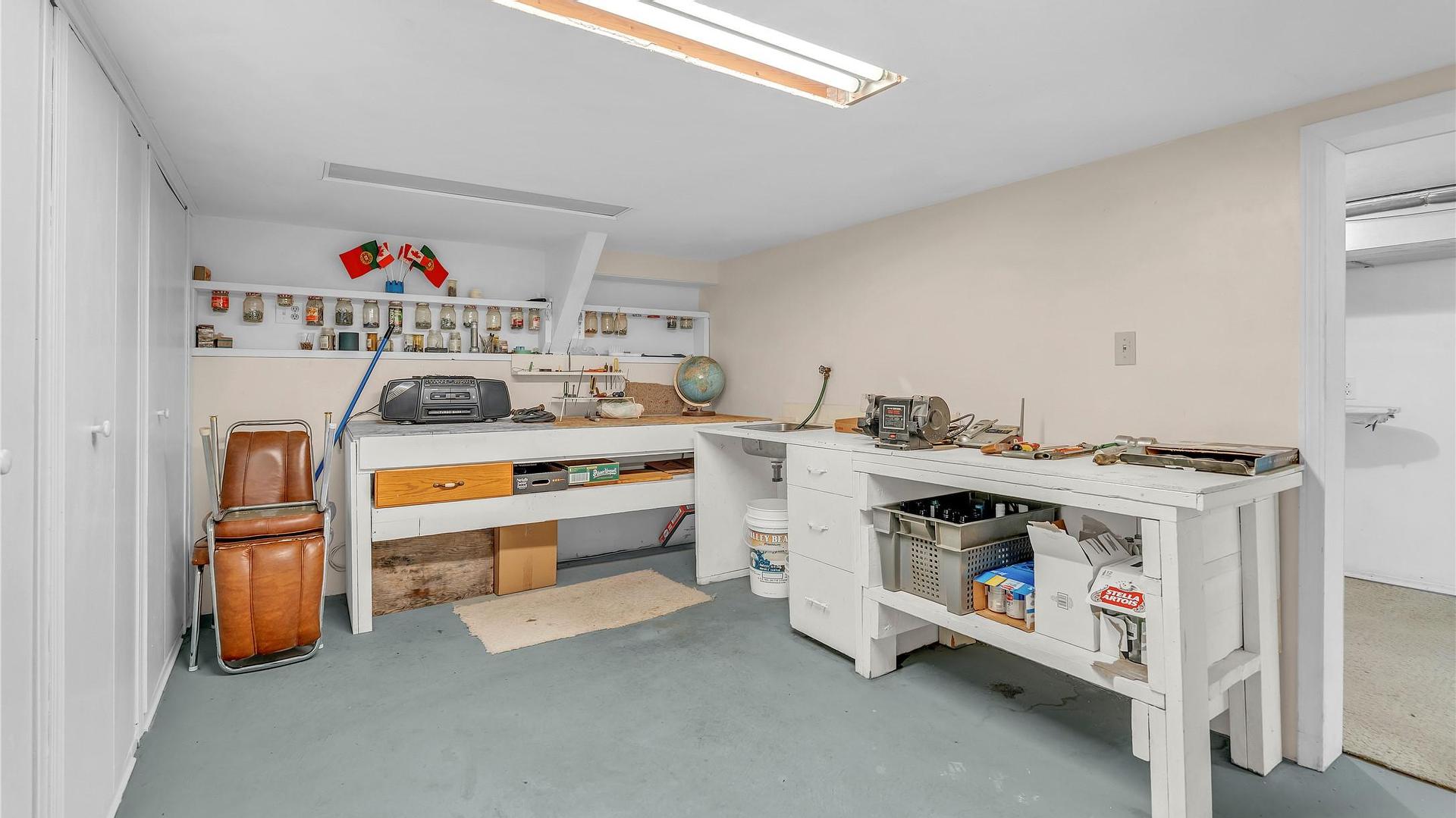 









136


Rogers

Crescent,
Penticton,




BC
V2A 8E6

