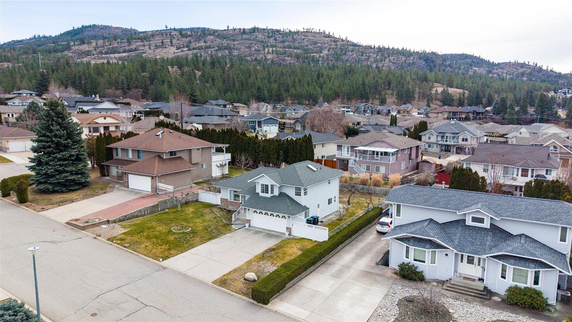 









136


Rogers

Crescent,
Penticton,




BC
V2A 8E6

