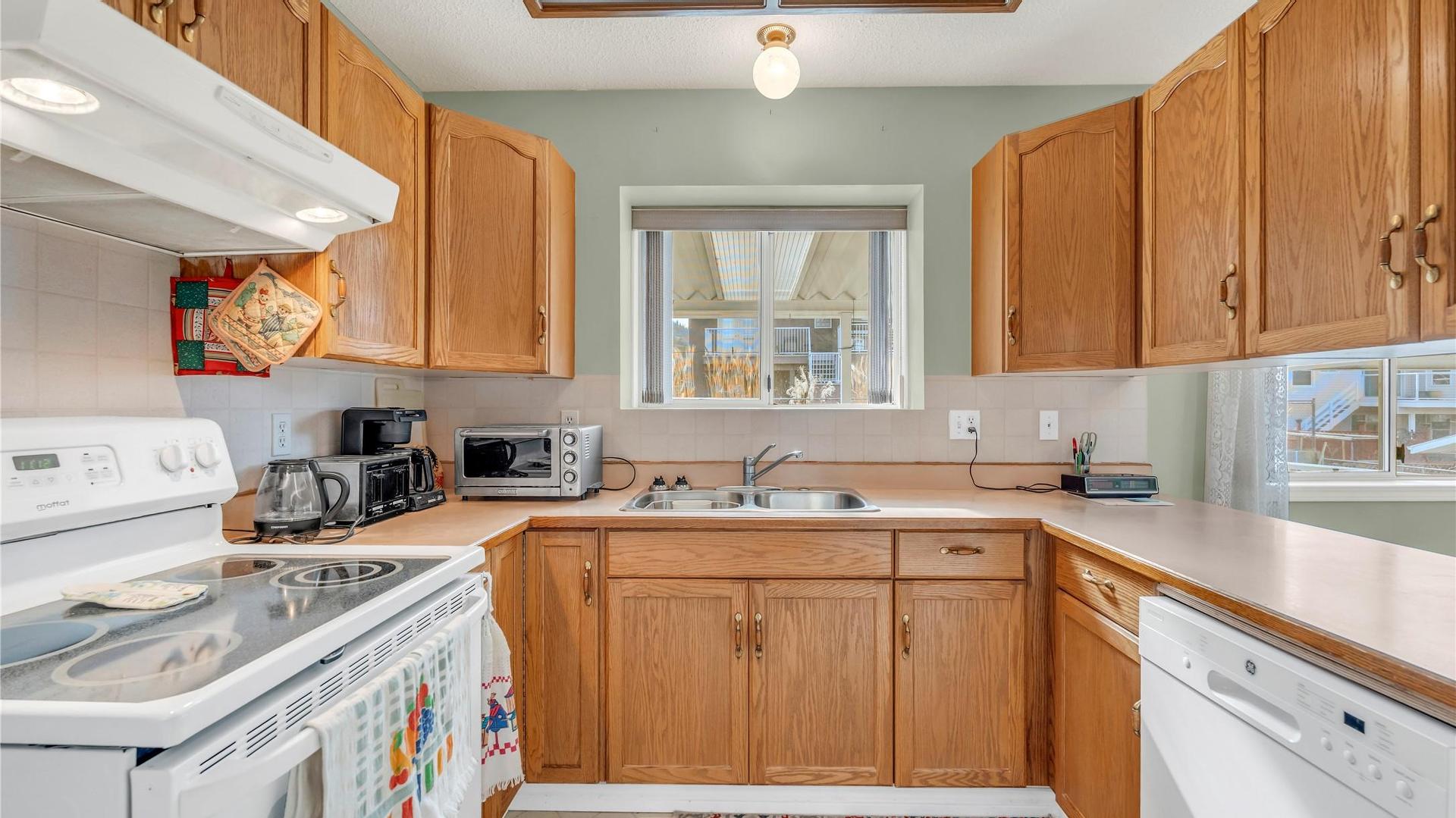 









136


Rogers

Crescent,
Penticton,




BC
V2A 8E6

