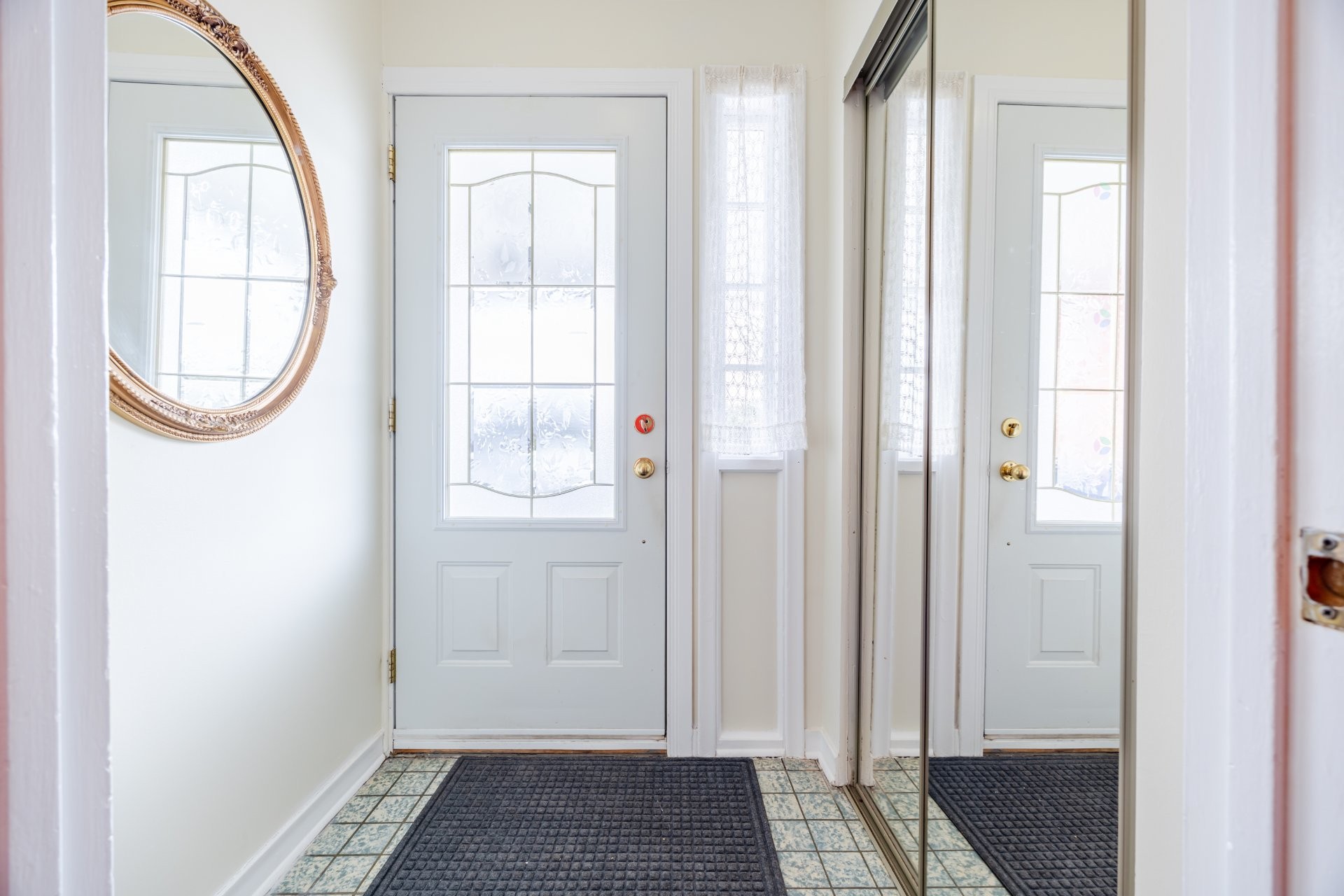 









22


Rue Sunnydale

,
Dollard-des-Ormeaux,




QC
H9B1E2

