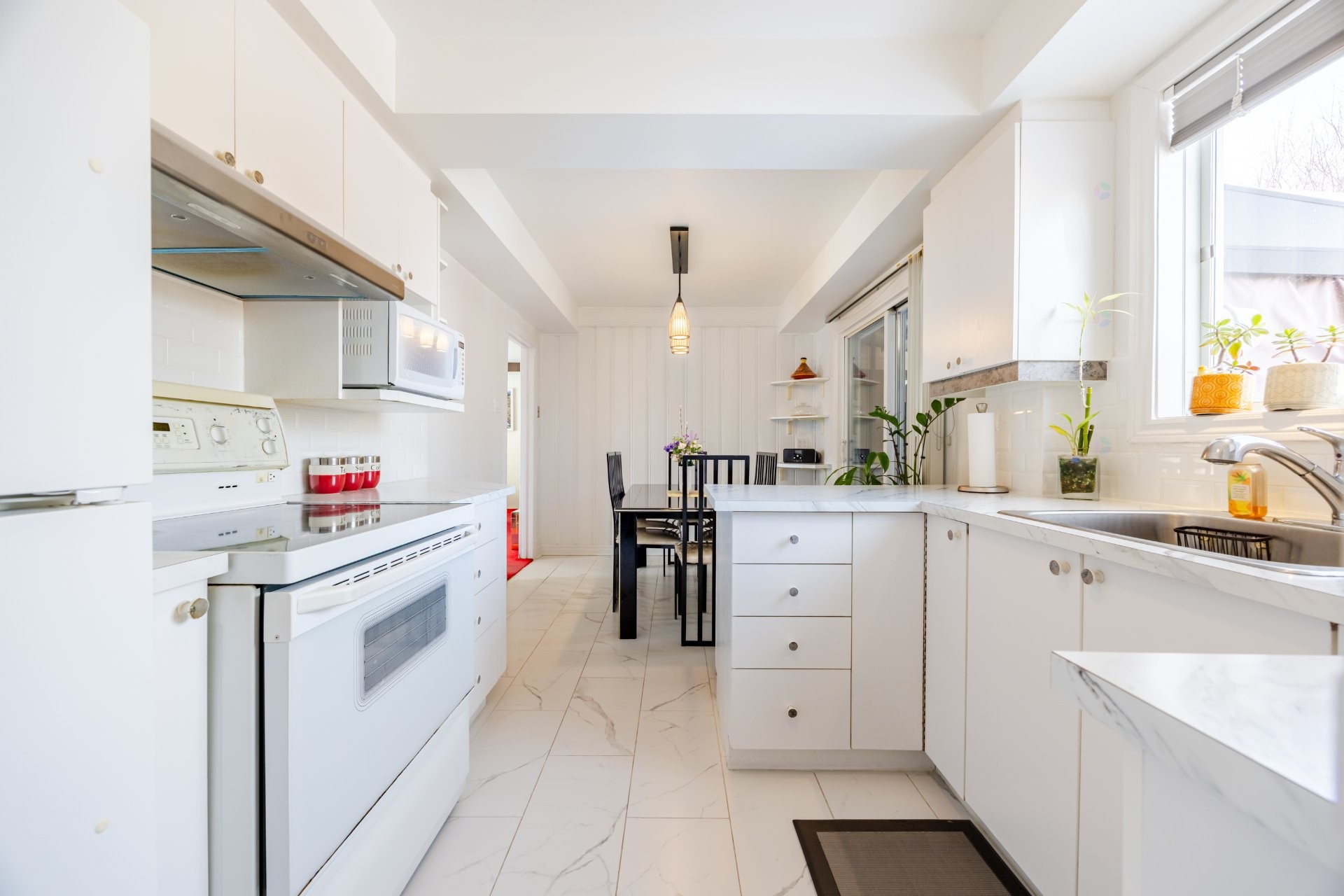 









22


Rue Sunnydale

,
Dollard-des-Ormeaux,




QC
H9B1E2

