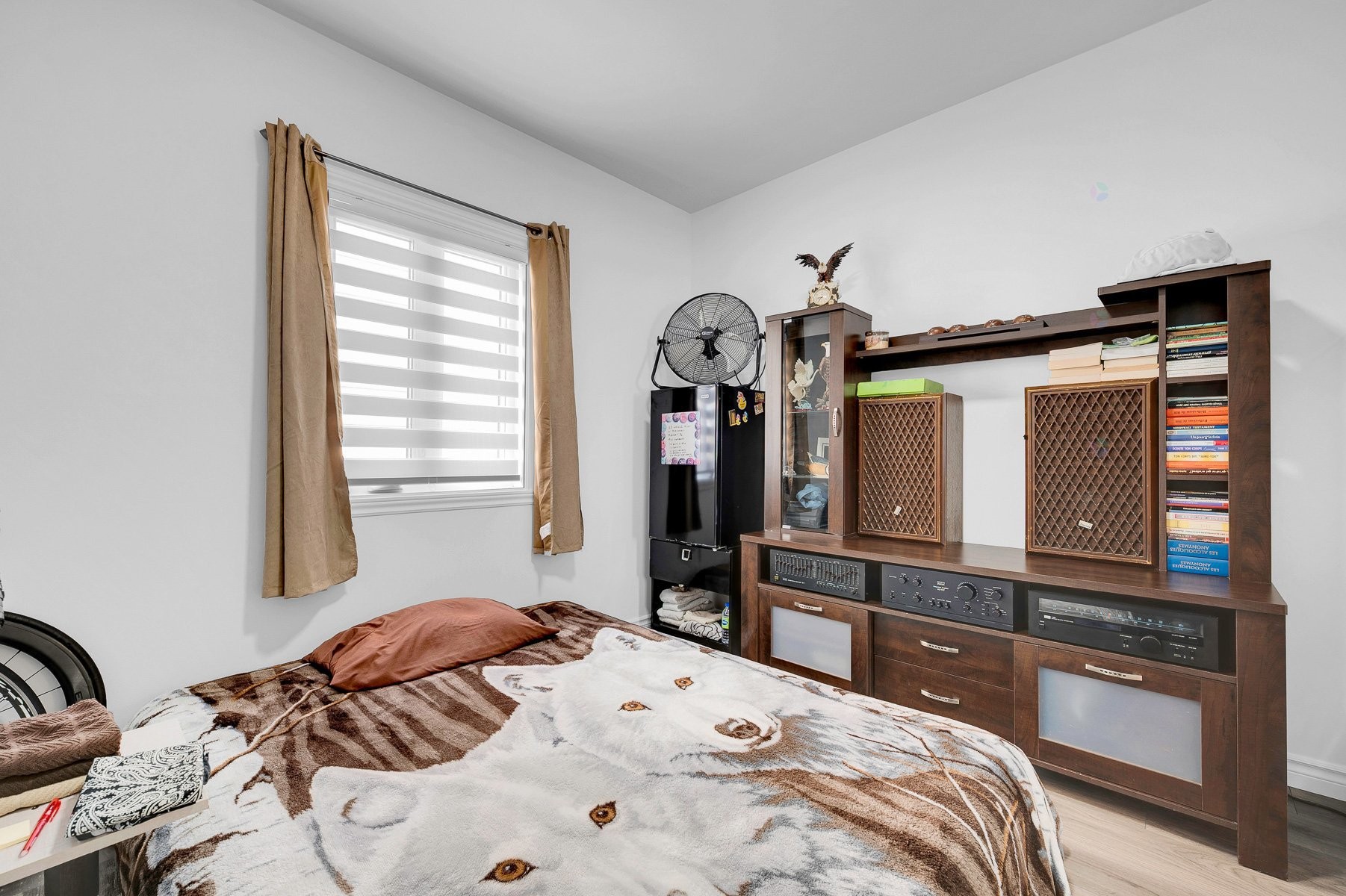 









261


Rue Chartrand

,
Saint-Jérôme,




QC
J7Z4Y8

