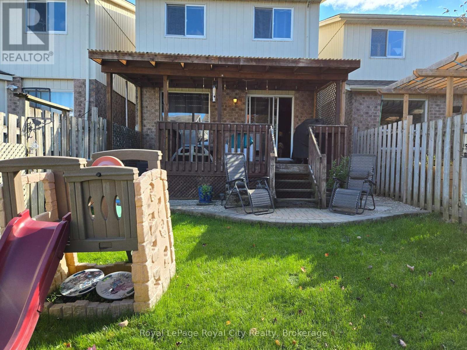 












473 FLANNERY DRIVE

,
Centre Wellington (Fergus),




Ontario
N1M3P1

