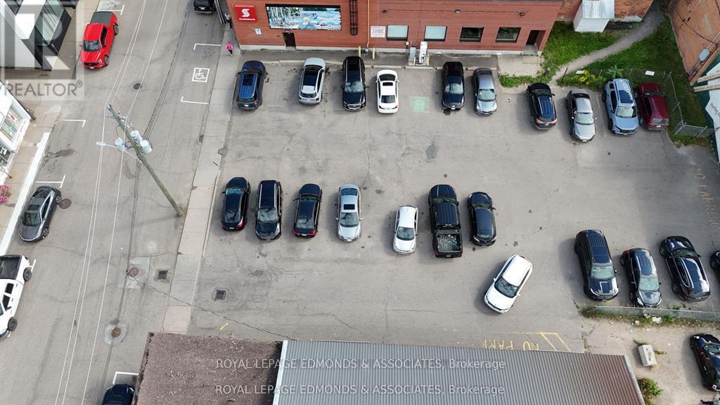 












186 ALBERT STREET

,
Pembroke,







Ontario
K8A4K6

