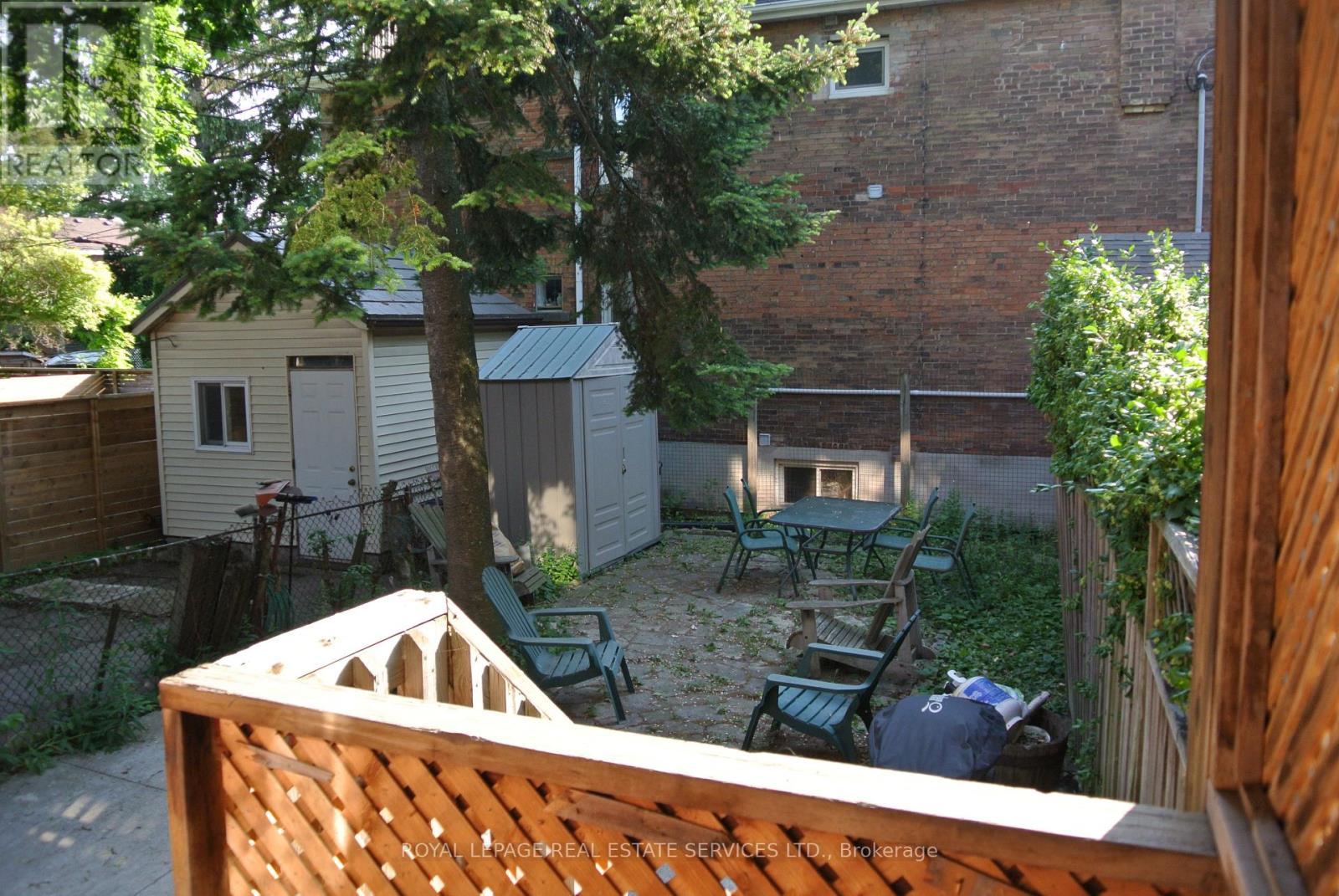 












BASEMENT - 782 PALMERSTON AVENUE

,
Toronto,




Ontario
M6G2R5

