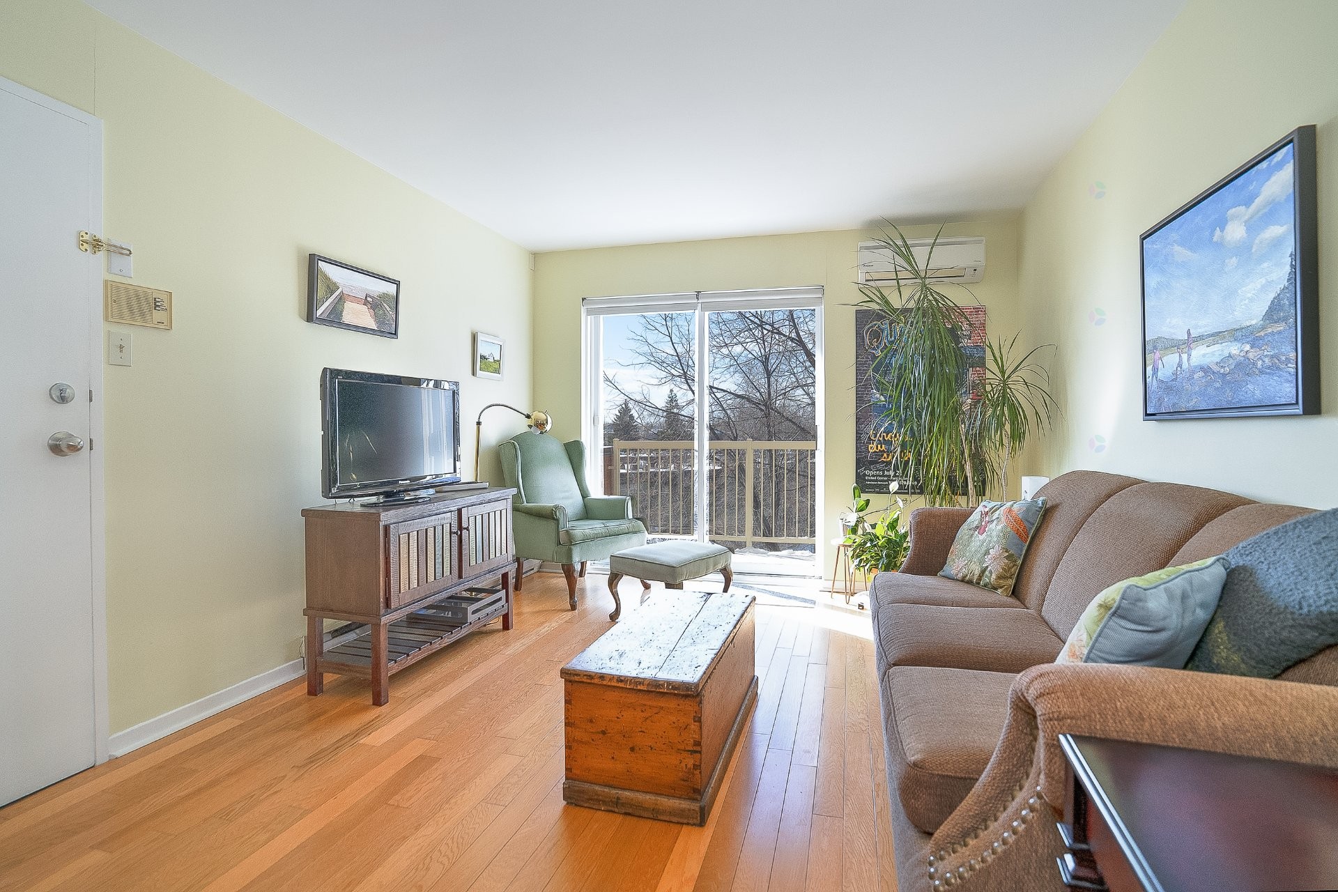 









1884


Av. Victoria

, 7,
Longueuil (Greenfield Park),




QC
J4V1M5

