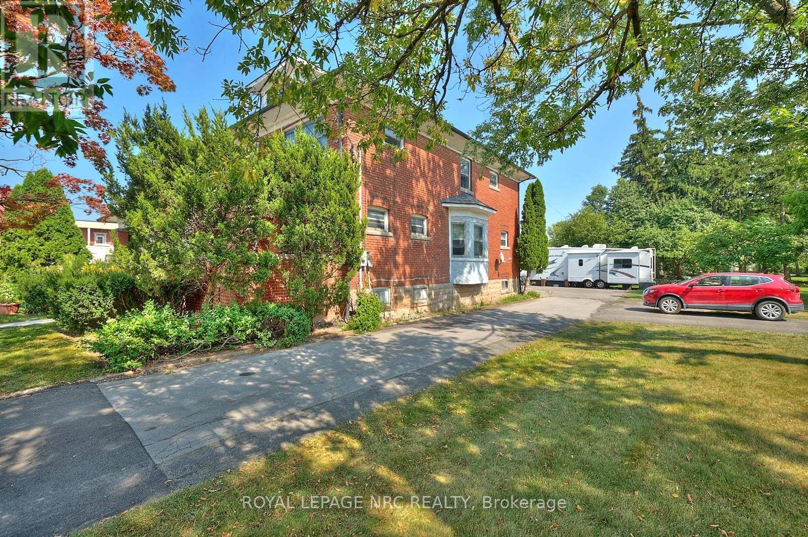 












3758 MAIN STREET

,
Niagara Falls (Chippawa),




Ontario
L2G6B2

