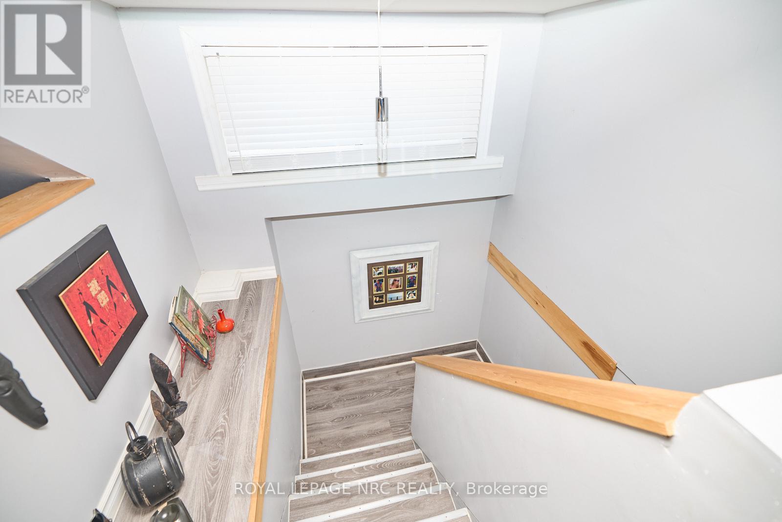 












3758 MAIN STREET

,
Niagara Falls (Chippawa),




Ontario
L2G6B2

