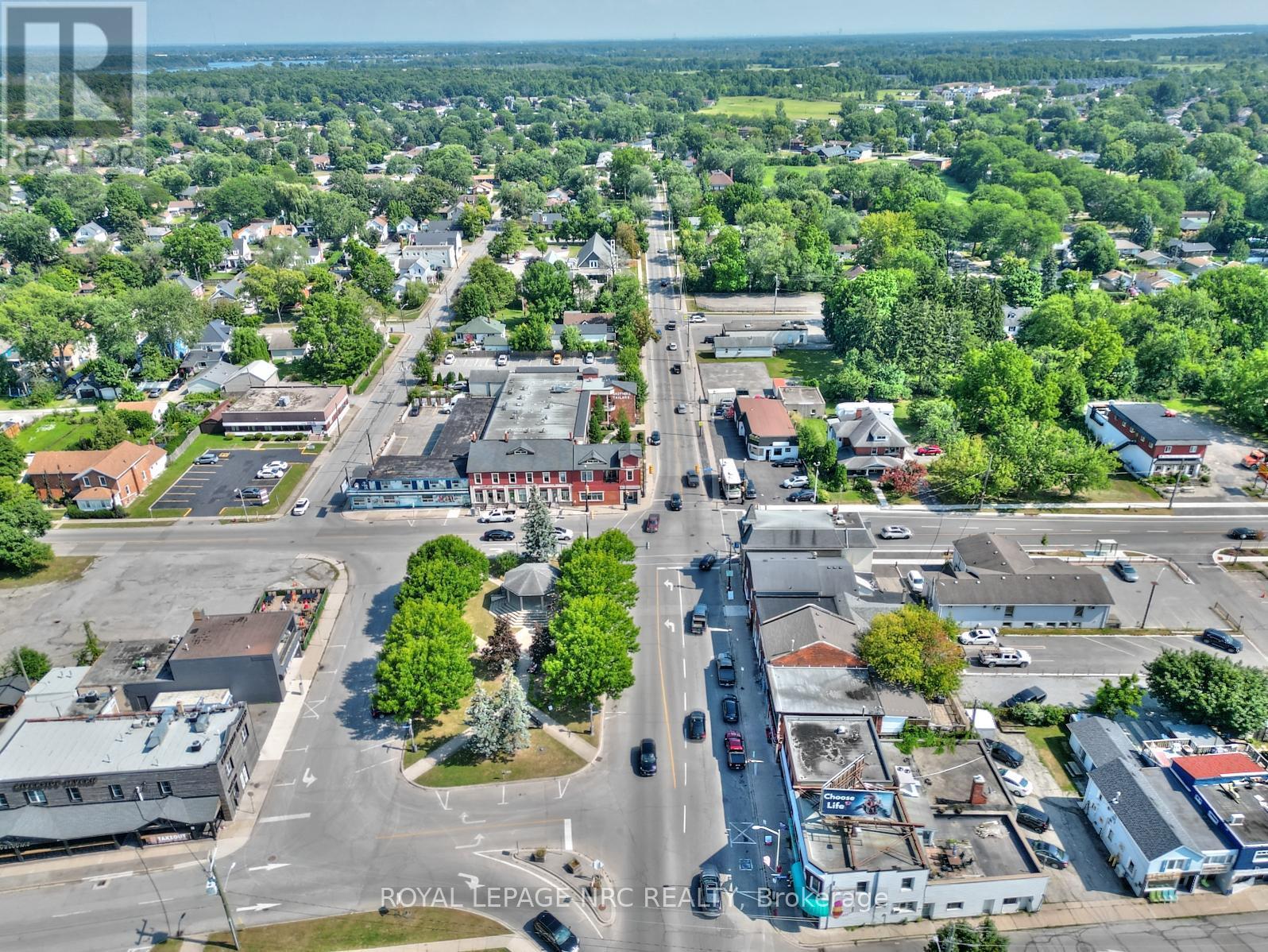 












3758 MAIN STREET

,
Niagara Falls (Chippawa),




Ontario
L2G6B2

