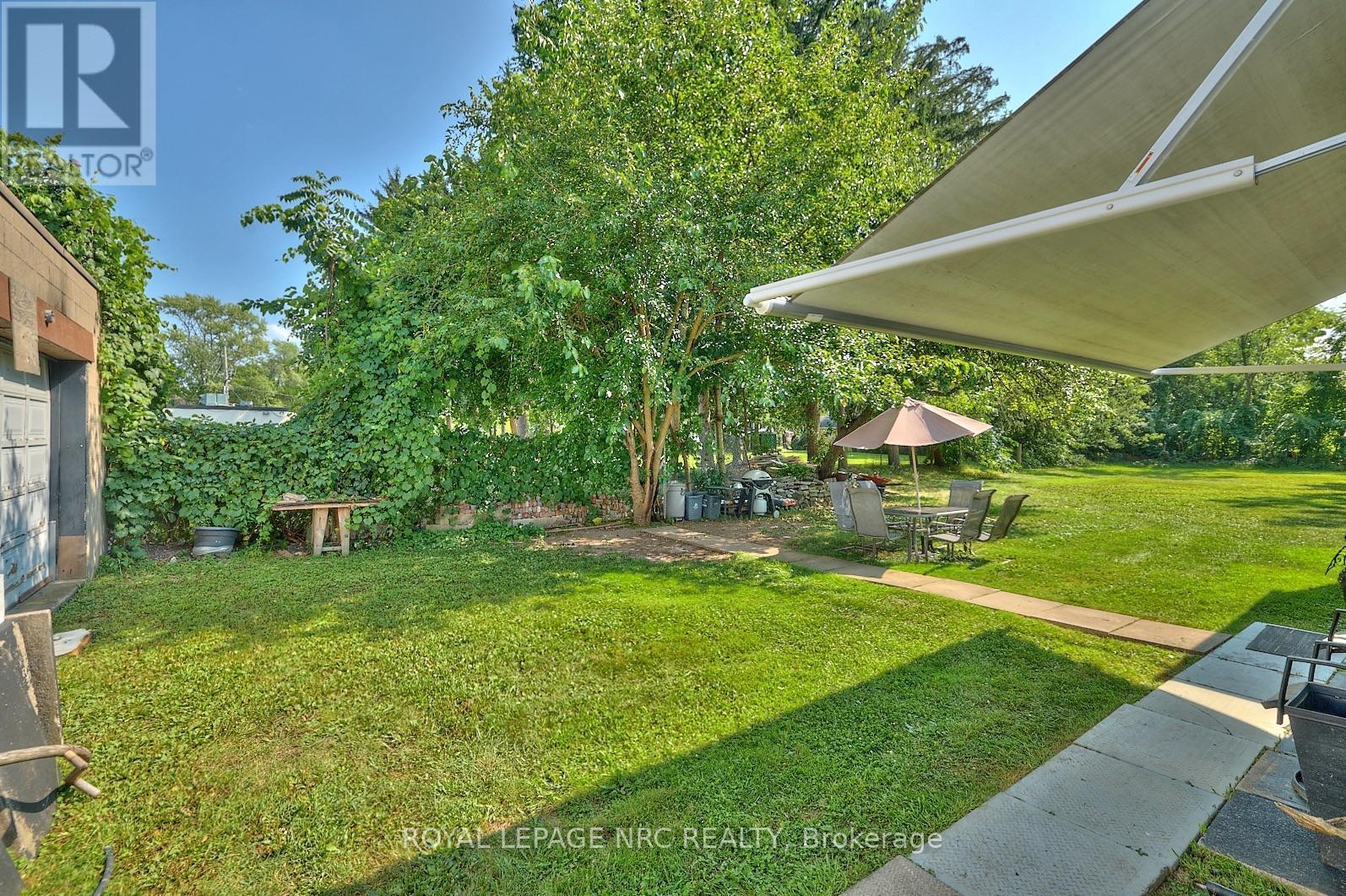 












3758 MAIN STREET

,
Niagara Falls (Chippawa),




Ontario
L2G6B2

