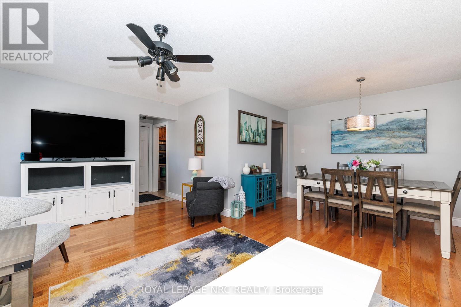 












7354 NORTH DORSET PLACE

,
Niagara Falls (Casey),




Ontario
L2J3T4

