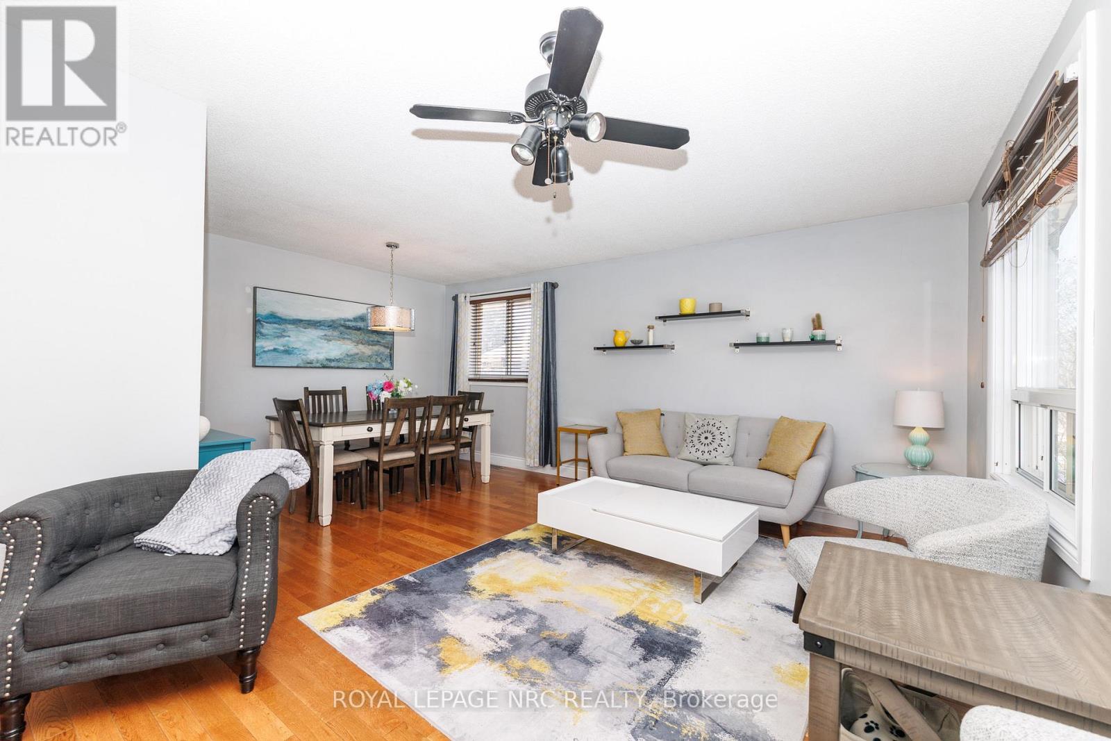 












7354 NORTH DORSET PLACE

,
Niagara Falls (Casey),




Ontario
L2J3T4

