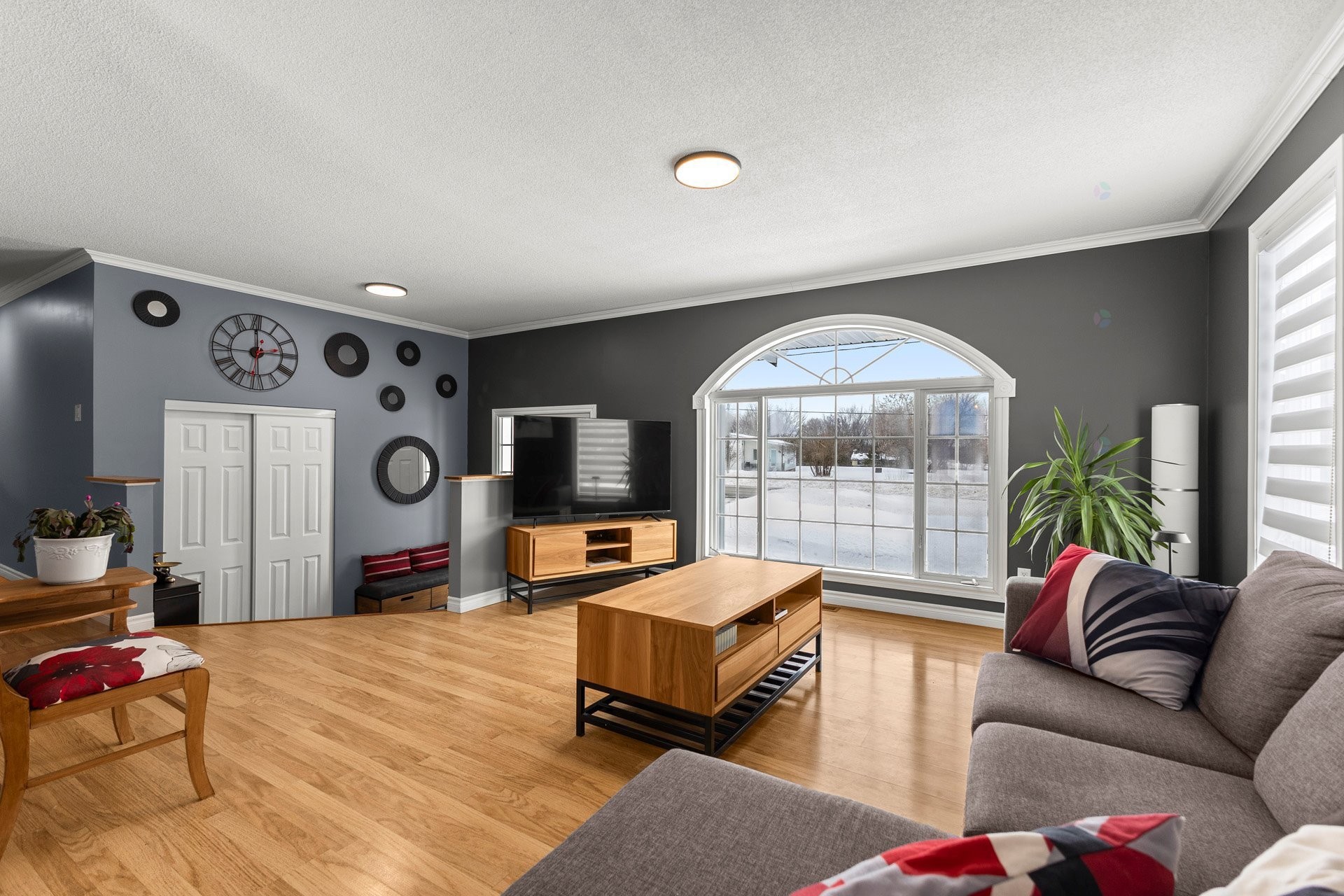 









395


Ch. des Outaouais

,
Pointe-Fortune,




QC
J0P1N0

