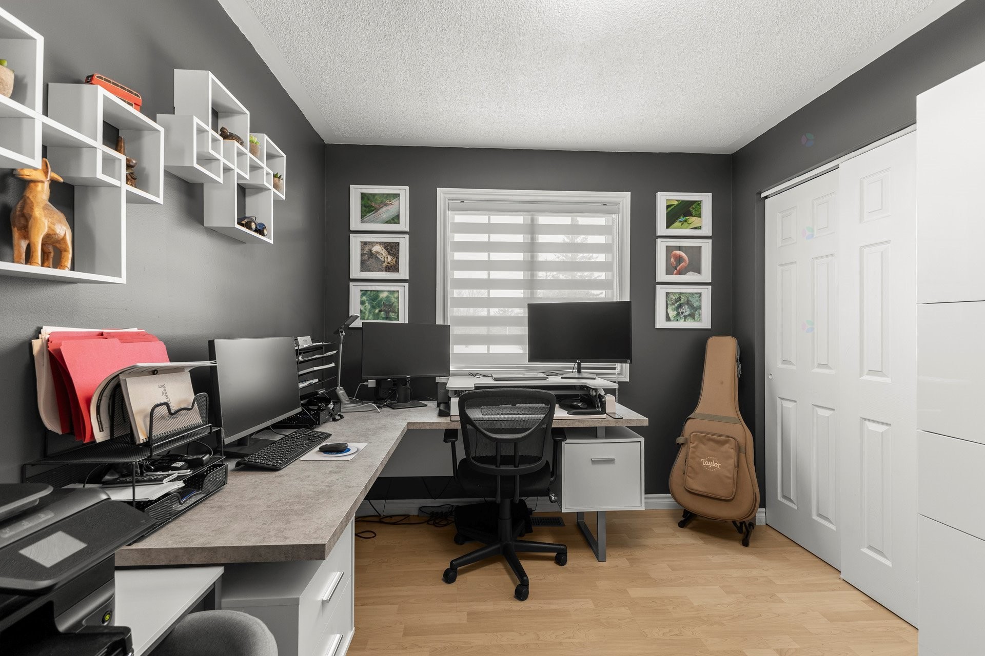 









395


Ch. des Outaouais

,
Pointe-Fortune,




QC
J0P1N0

