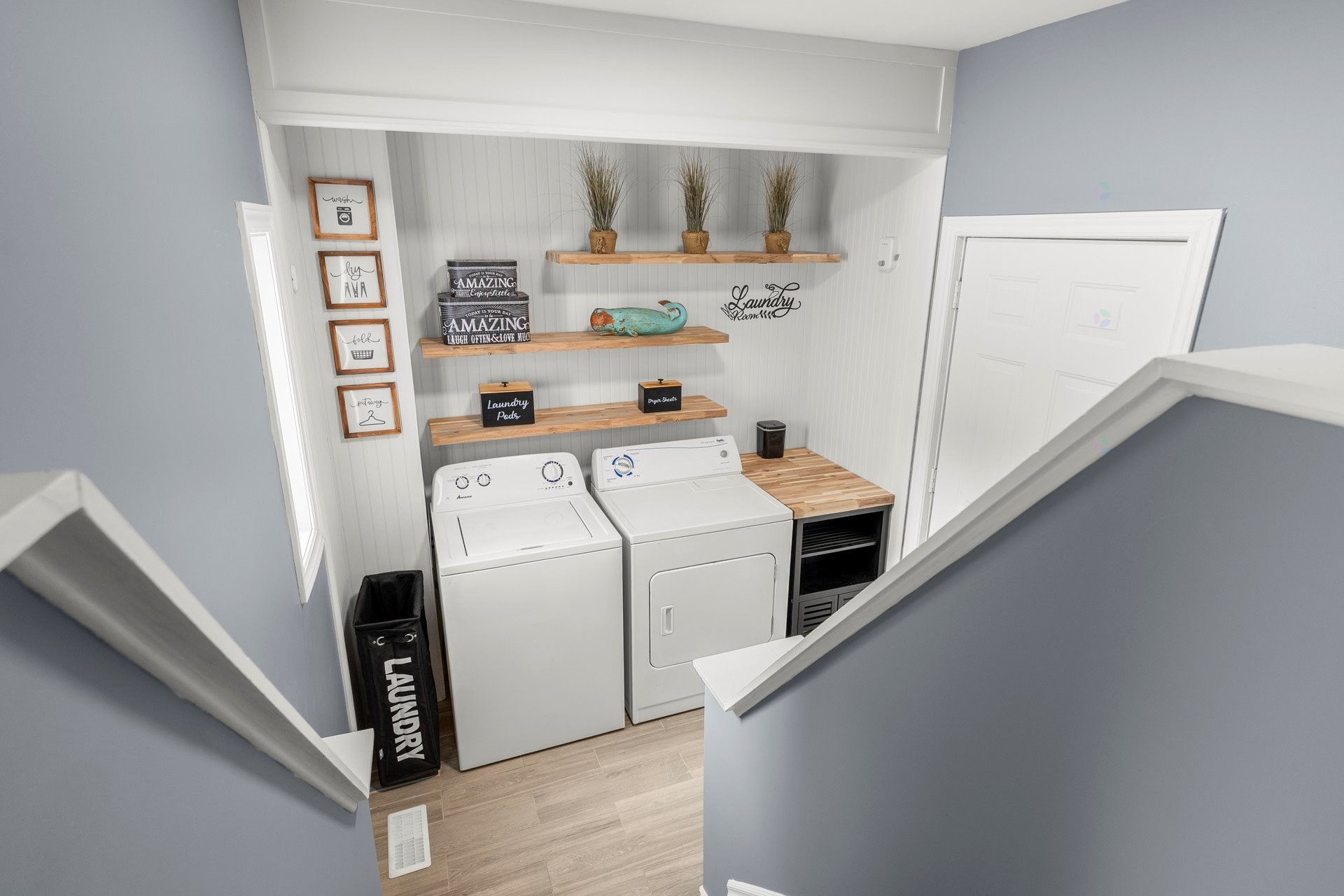 









395


Ch. des Outaouais

,
Pointe-Fortune,




QC
J0P1N0

