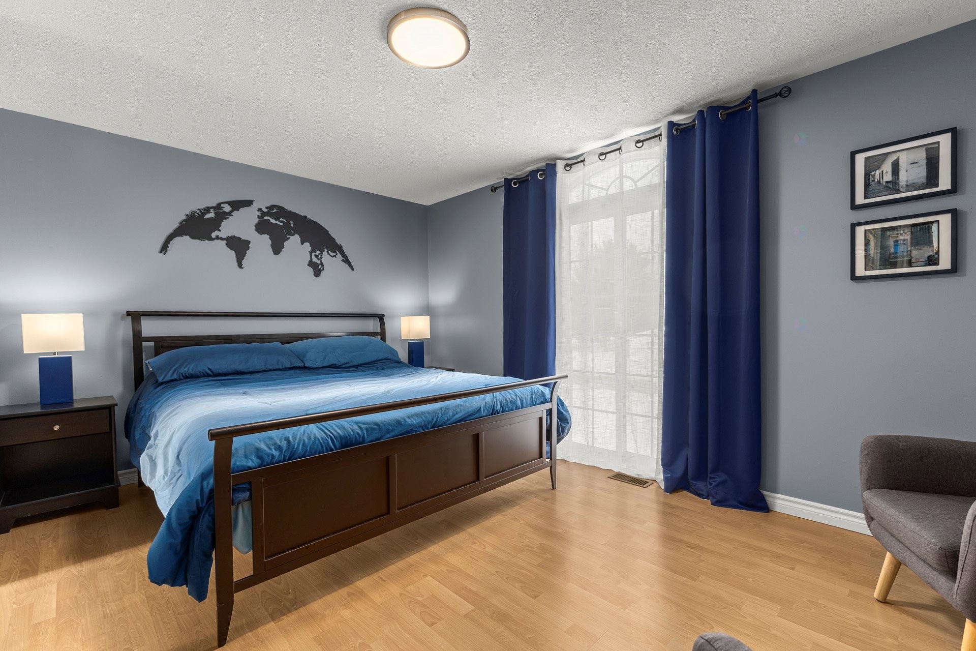 









395


Ch. des Outaouais

,
Pointe-Fortune,




QC
J0P1N0

