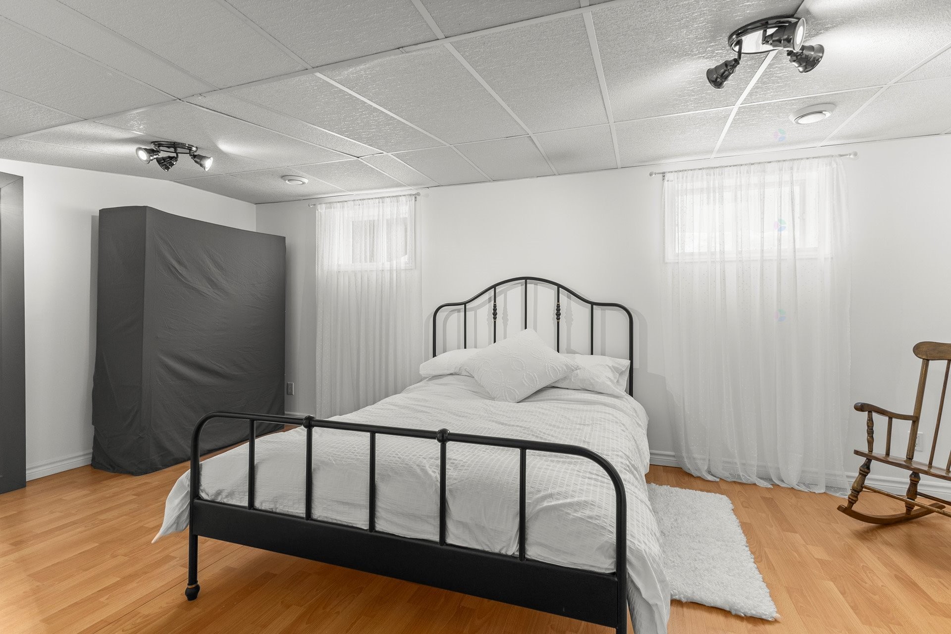 









395


Ch. des Outaouais

,
Pointe-Fortune,




QC
J0P1N0

