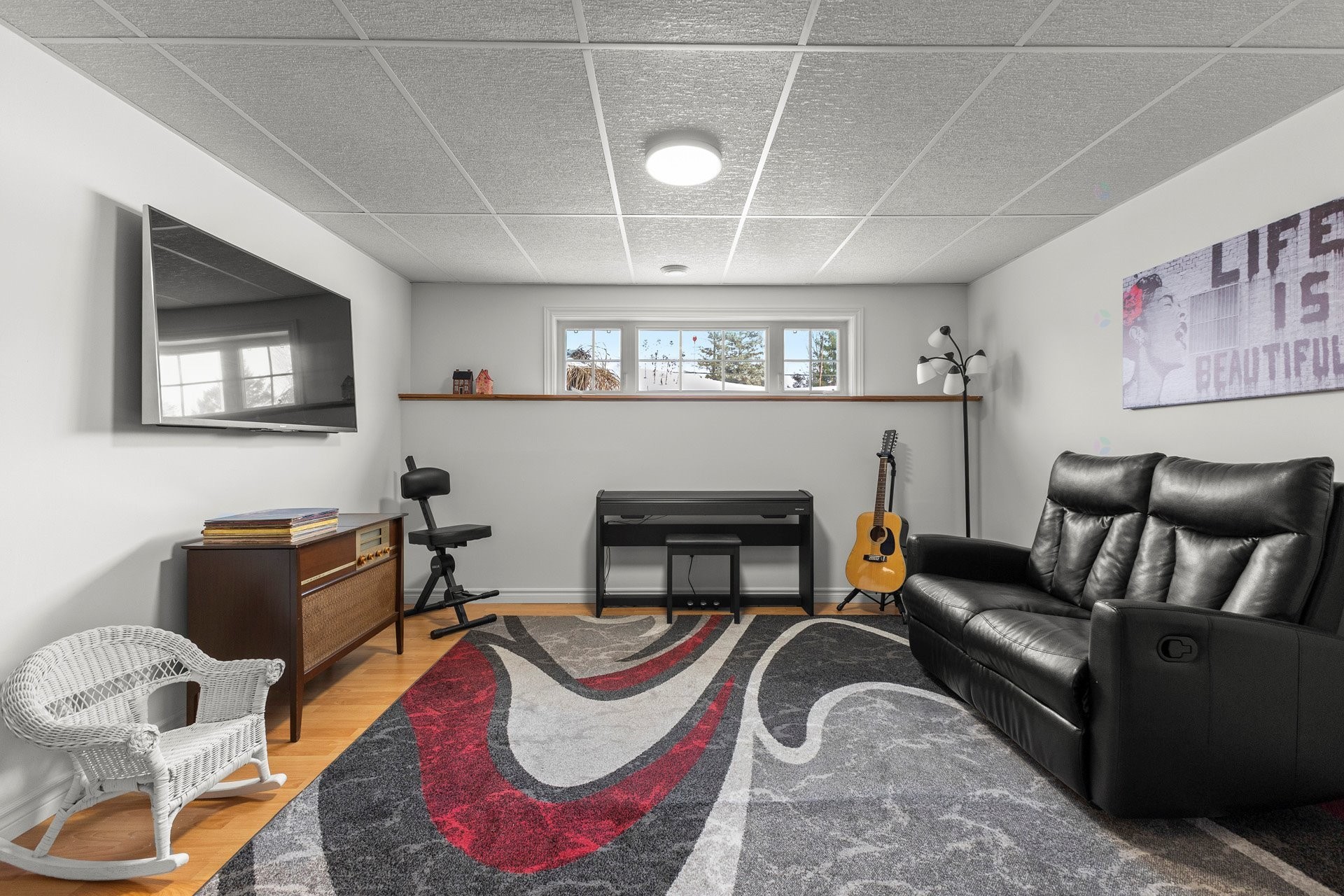 









395


Ch. des Outaouais

,
Pointe-Fortune,




QC
J0P1N0

