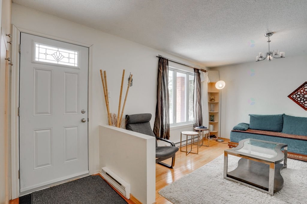 









292


Boul. des Trembles

,
Gatineau (Hull),




QC
J9A1Z6

