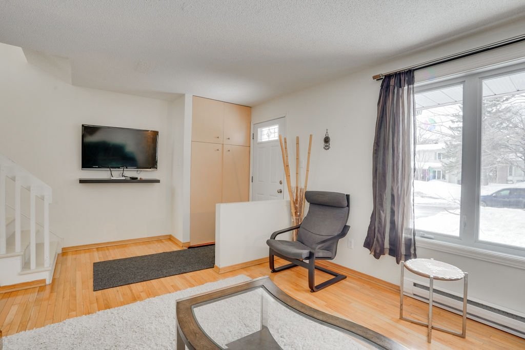 









292


Boul. des Trembles

,
Gatineau (Hull),




QC
J9A1Z6

